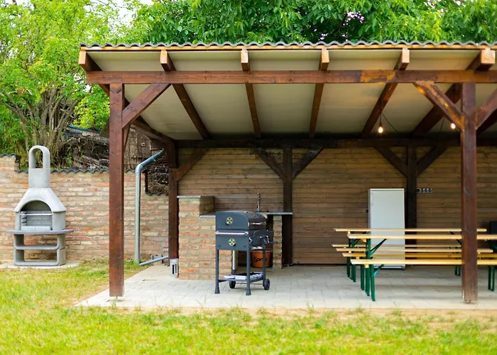 Kégli_fonyód Villa